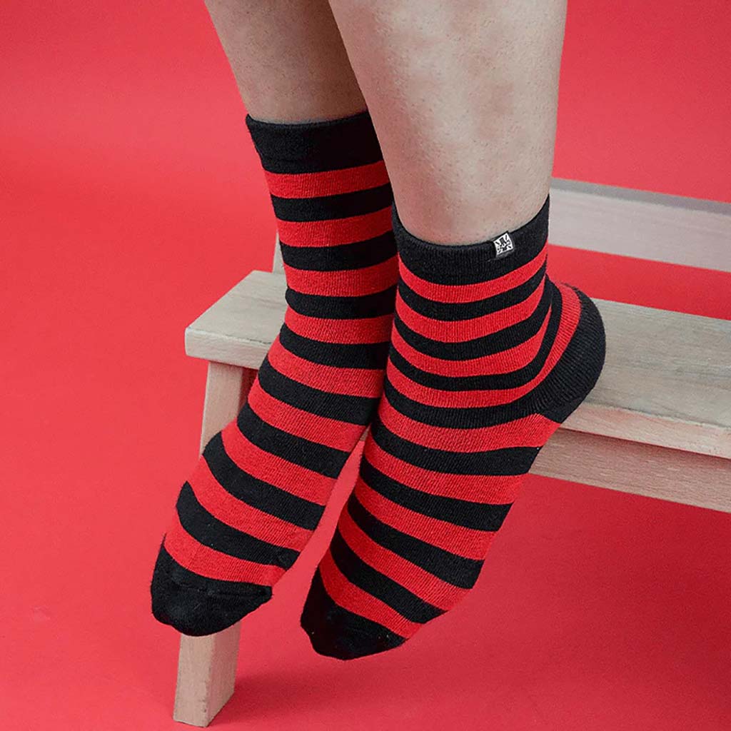TUK Shoes Ankle Sock Red & Black Stripe Mens